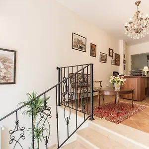 Otel Le Caucase, Tiflis